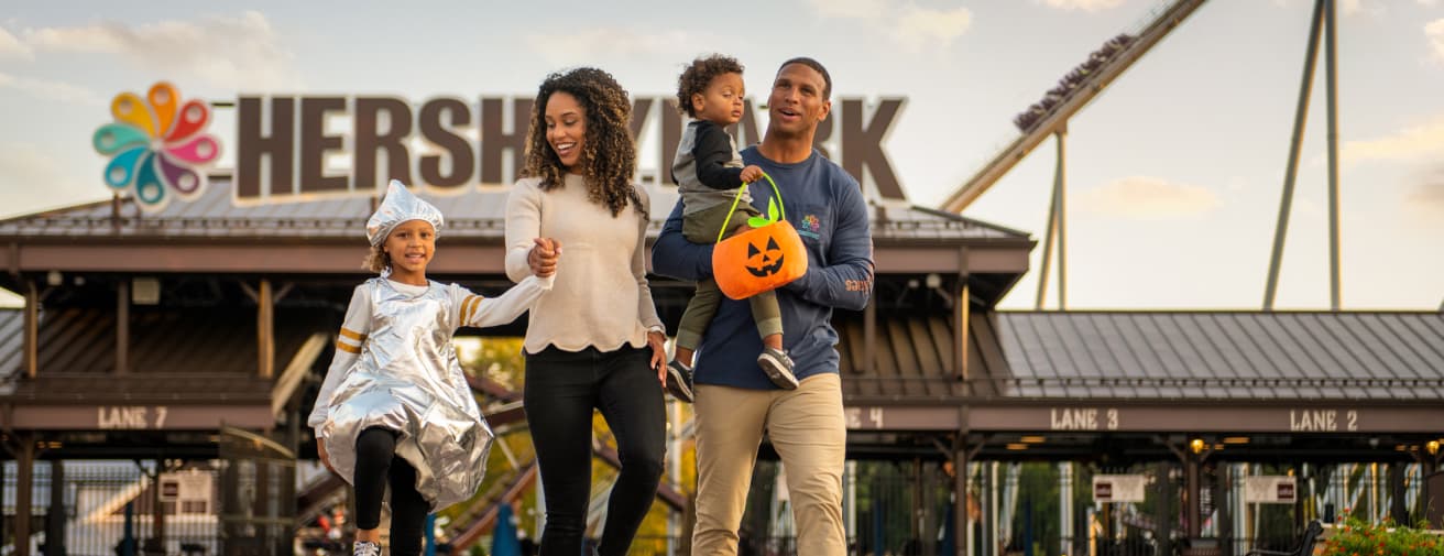 family-walking-through-hersheypark-halloween.jpg