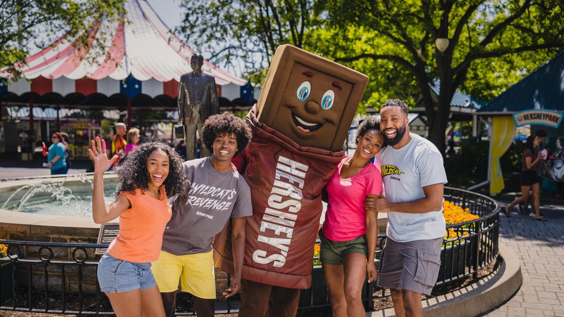 family-posing-with-hershey-bar.jpg