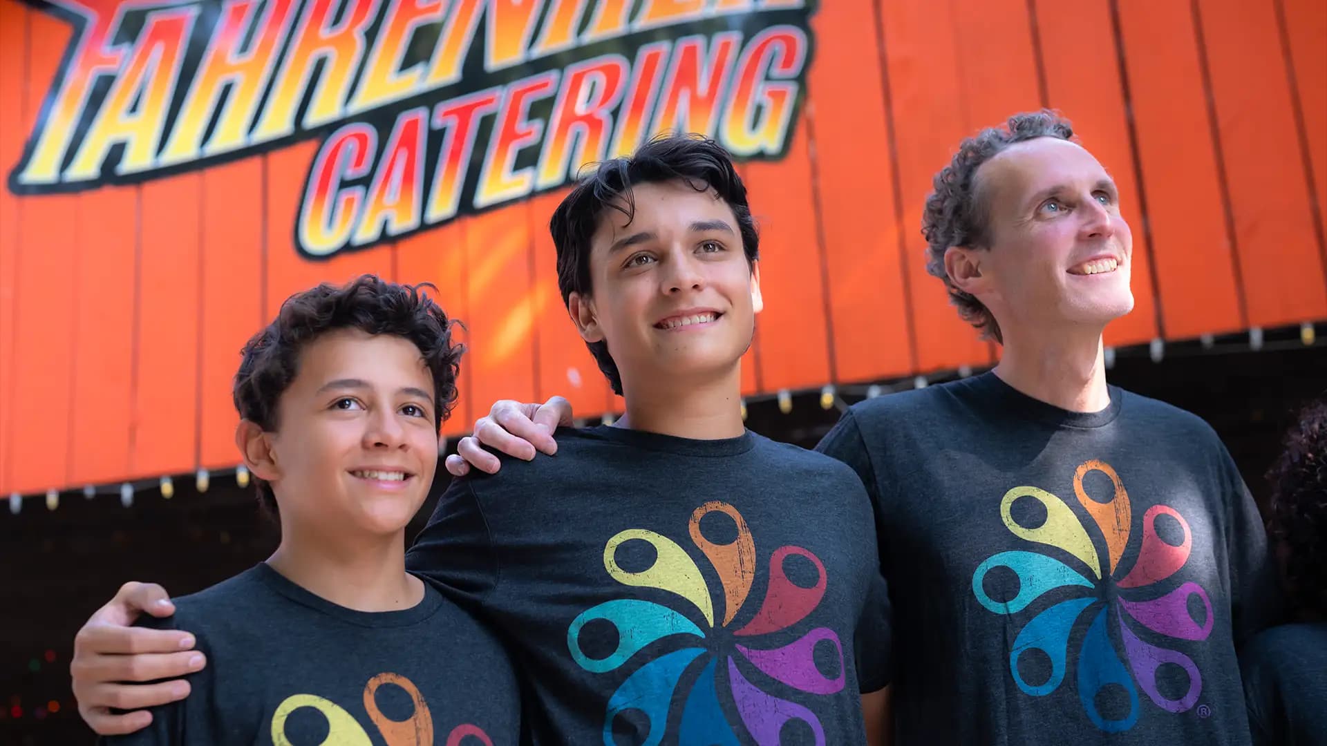 dad and kids outside fahrenheit catering at hersheypark